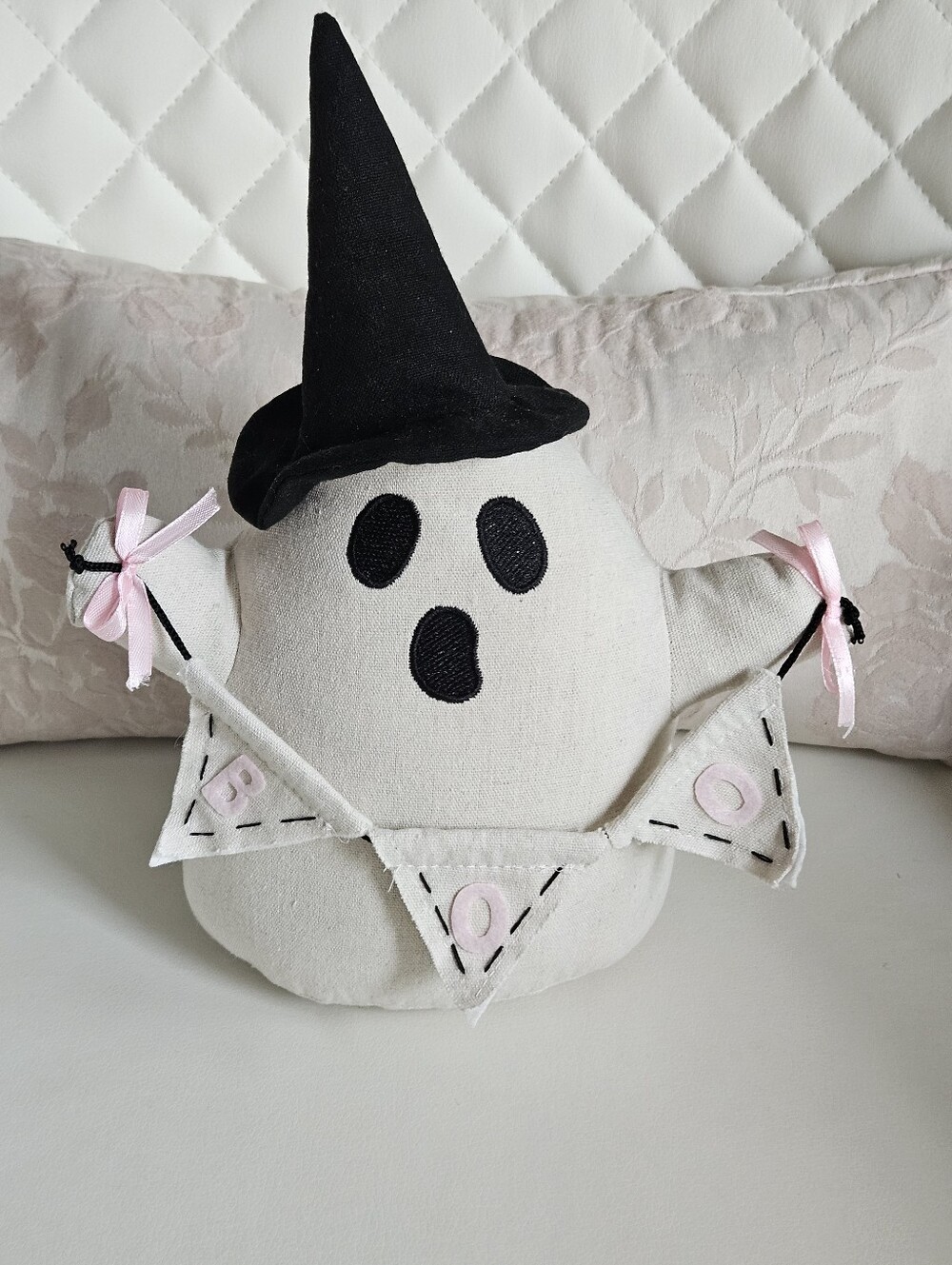 Ghost Plush Halloween Decor